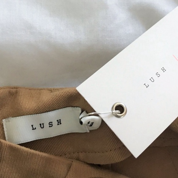 NWT LUSH Women’s Shorts - Picture 6 of 7